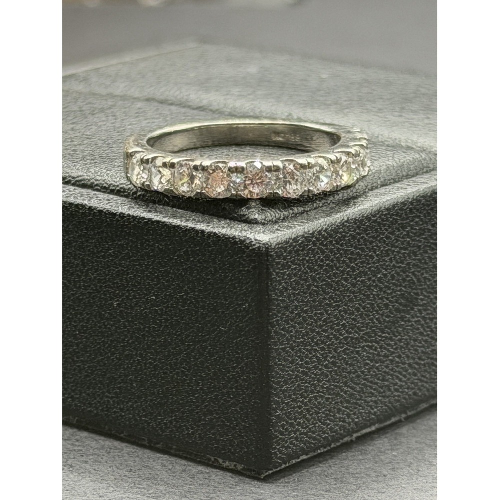 EUC Sterling Silver CZ Band Ring Size 7.25 J28 - Picture 5 of 6